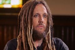 "Jesus diz que se você buscar, encontrará”, diz guitarrista do Korn