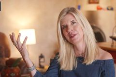 Mulher vive o sobrenatural ao morrer na mesa de cirurgia: ‘Vi anjos e fui até o céu’