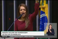 Flordelis canta ‘Questiona ou Adora’ na Câmara em homenagem ao Dia do Evangélico | Notícias Gospel