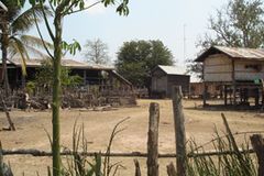 Por não negarem a Cristo, seis famílias cristãs foram expulsas de aldeia no Laos