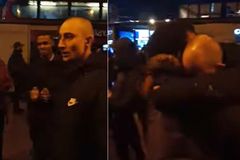 Homem se entrega a Jesus após confrontar pregador de rua