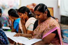 Missionários usam alfabetização para levar 'o amor de Jesus'