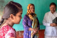 Menina cristã compartilha o Evangelho em aula do Alcorão e impacta professora