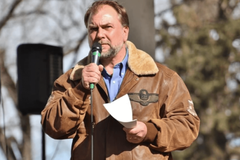 Pastor canadense que lutou pelo direito de cultuar tem vitória na Justiça