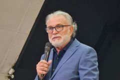 Pastor Estevam Fernandes: homossexualidade crescendo na igreja