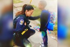 Ateus atacam serviço de capelania da polícia nos Estados Unidos