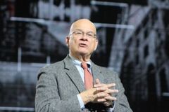 Cultura ‘escolhi esperar’ não substitui a Palavra de Deus, diz Tim Keller