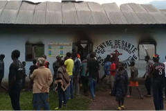 Pacientes morrem queimados após clínica cristã ser incendiada