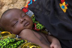 Muçulmanos atacam cristãos, matam 7 e decepam mão de bebê