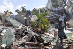 "Só temos Jesus agora", diz sobrevivente do terremoto no Haiti