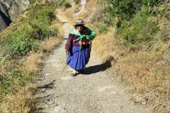 ‘Nunca é tarde', diz mulher que aceitou Jesus aos 100 anos de vida