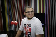 Mendigos são usados como entretenimento moral, diz pastor que se disfarçou 1 ano nas ruas