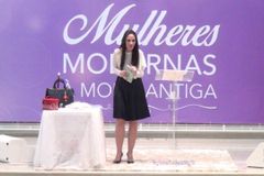 Em novo livro, psicóloga dá dicas para superar traumas amorosos