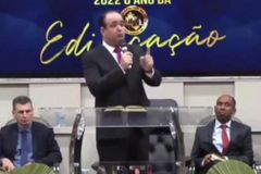 Pastor: 'Não dá pra aceitar crente votar em partido de esquerda'