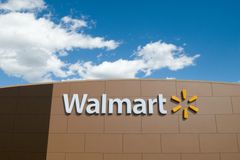 Walmart dos EUA cobrirá despesas de aborto para funcionárias