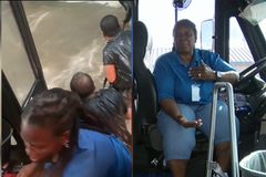 Motorista de ônibus salva crianças de enchente nos EUA: "Deus nos enviou"