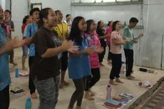 Não vou ceder ao plano de Satanás de me deixar com medo, diz cristã perseguida da Malásia