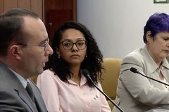 Sonaira Fernandes promove evento contra o aborto na Câmara