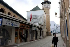 Estado laico corre risco na Tunísia com nova Constituição