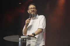 A correção bíblica é interpretada como ‘discurso de ódio’ nas eleições, diz Luciano Subirá