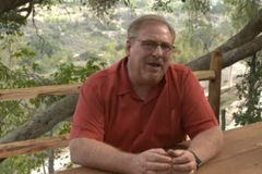 Pastor Rick Warren passa mal e é submetido a cirurgia de emergência | Notícias Gospel