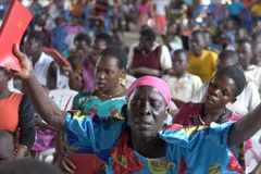 Três ex-líderes muçulmanos caçados por sua conversão ao cristianismo