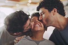 Burger King usa crianças para o que Deus reprova, diz Josué Gonçalves