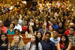 Datafolha: evangélicos continuam crescendo frente à estagnação de outras religiões | Notícias Gospel