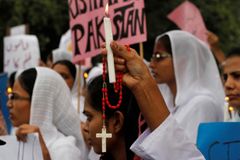 Jovem cristã é sequestrada e levada para escola islâmica para conversão forçada | Notícias Gospel