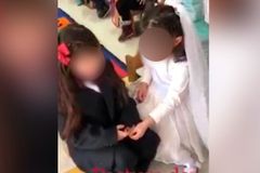 Escola no Chile simula casamento gay entre crianças e gera indignação