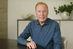 Max Lucado é diagnosticado com aneurisma e pede oração: "Estou nas mãos de um Deus bom"