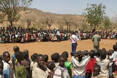 Cristãos presos por apostasia no Sudão são inocentados por Tribunal Superior