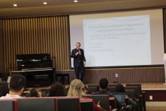 ANAJURE oferece bolsas para jovens cristãos e bacharéis em Direito