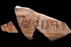 Arqueólogos encontram inscrição de 3 mil anos com o nome de Gideão, juiz bíblico de Israel