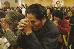 Igrejas controladas pelo governo chinês estão passando por avivamento