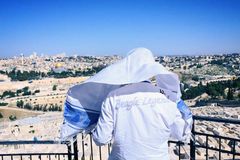 "A rejeição rouba sua identidade e te faz querer ser outra pessoa", alerta pastor