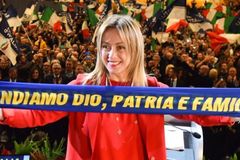 Giorgia Meloni, premiê italiana antiesquerda: ‘Deus, pátria e família’