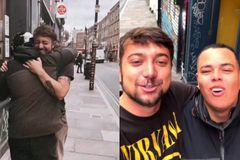 Evangelista ora por motoboy e pé quebrado é curado, em café na Inglaterra
