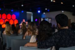 Falsos mestres: os 7 sinais que eles não conseguem esconder