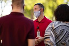 Igreja arrecada 2 milhões para pagar ajuda profissional a pessoas com depressão