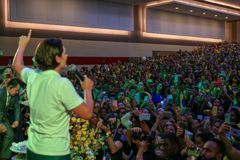 Homem atira contra igreja em Fortaleza, antes de evento com Michelle e Damares