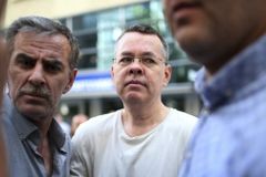 Turquia pode libertar pastor após julgamento em outubro