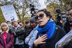 Cristã é indenizada pela Polícia, após ser presa por evangelizar