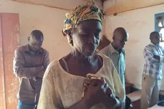 Médica cristã é assassinada enquanto orava em hospital, no Congo