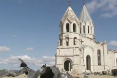Armênios temem que limpeza étnica acabe com cristianismo após acordo com Azerbaijão