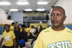 Ex-viciado volta a Cracolândia para evangelizar: "É a realidade que vivi"