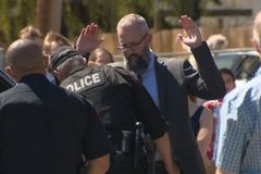 Culto ao ar livre rendeu prisão na pandemia; Pastor foi absolvido