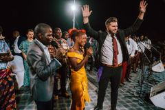 Após aceitar Jesus em cruzada evangelística, ex-prostituta é curada do HIV