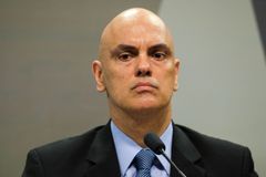 Alexandre de Moraes ‘já deu golpe’ no Brasil, diz Silas Malafaia