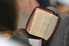 Pandemia: corrida pela aquisição de Bíblias dispara no Reino Unido: "Está profetizado" | Notícias Gospel